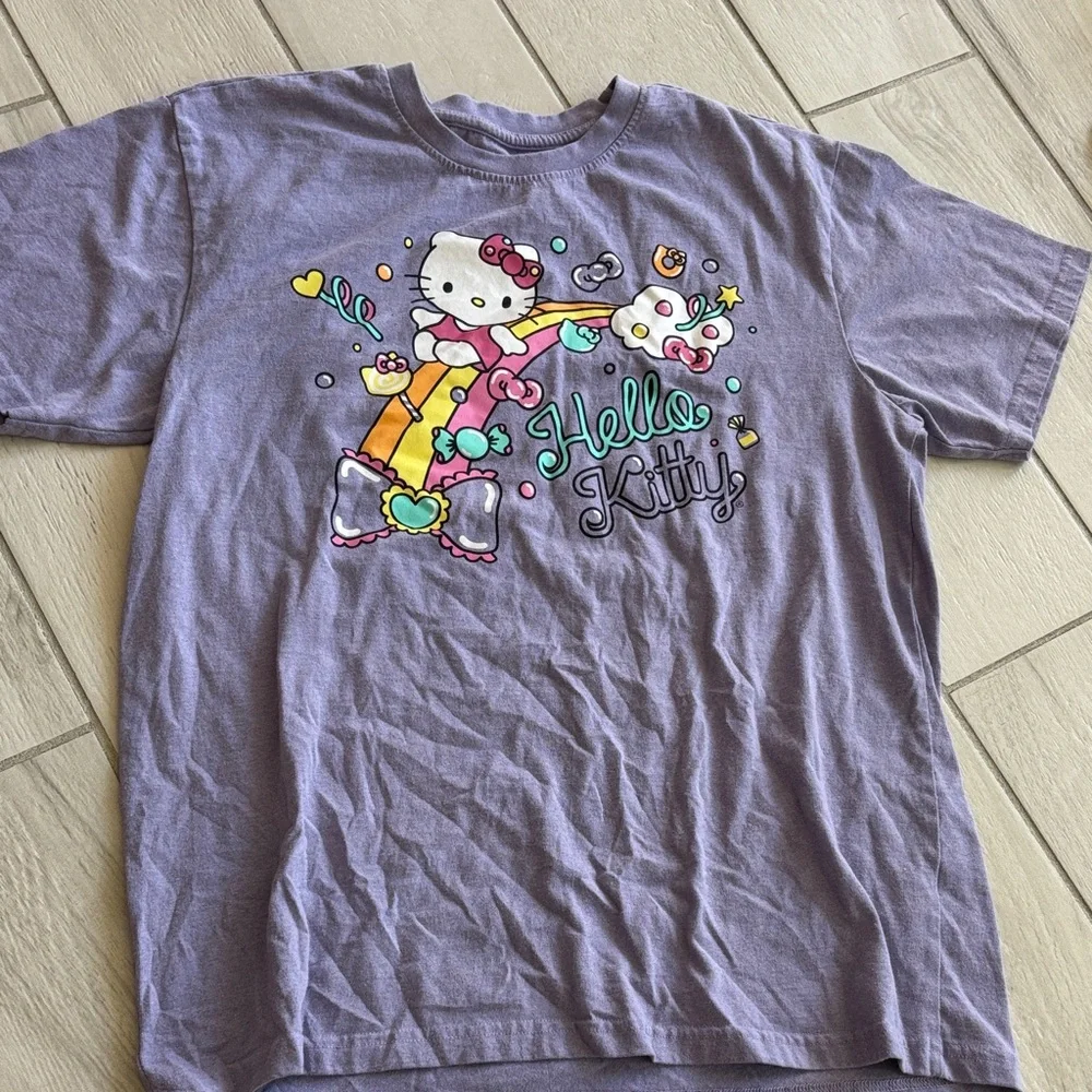 Classic/Vintage lavender Hello Kitty tshirt - Picture 1 of 5